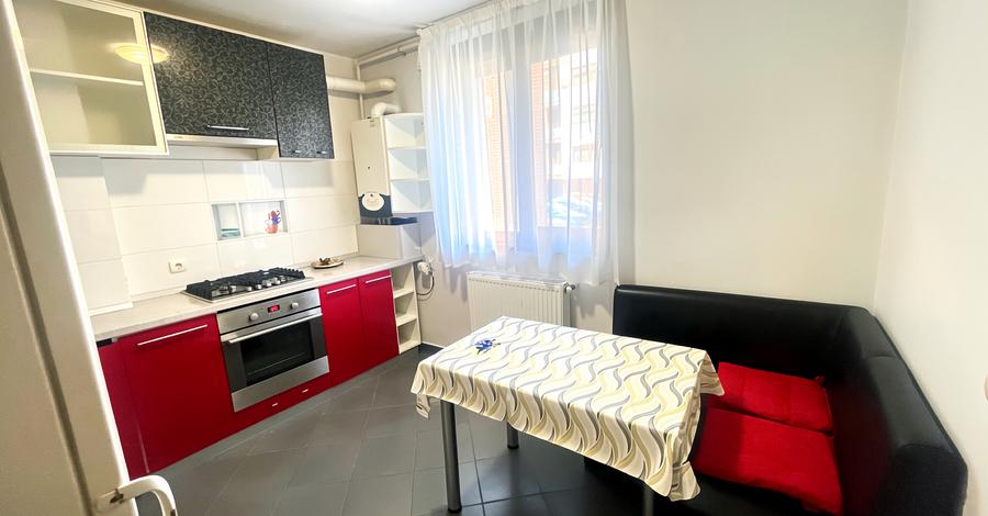 Apartament cu 2 camere decomandat în Drumul Taberei