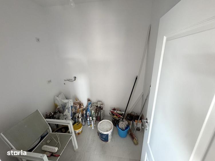 Casă cu 4 camere în Hlincea