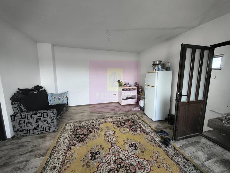 Spațiu comercial, de 250 mp, în 1 Decembrie