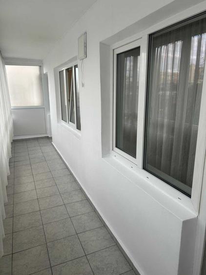 Apartament cu 3 camere decomandat în Veteranilor