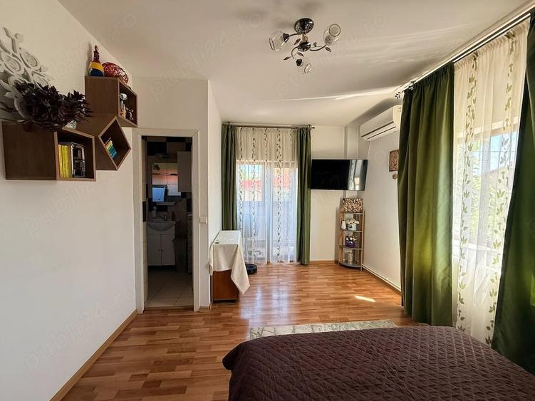 Apartament cu 3 camere decomandat în Nord