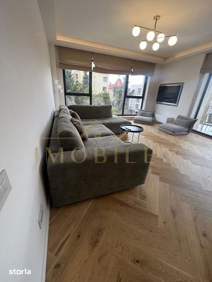 Apartament cu 2 camere în Andrei Mureșanu