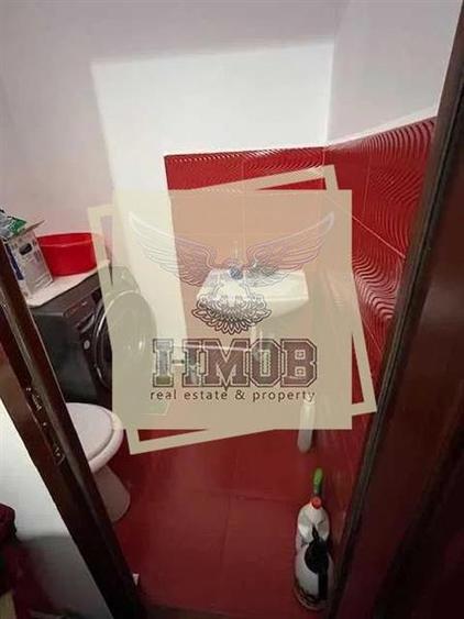 Apartament cu 3 camere decomandat, mobilat în Vasile Aaron
