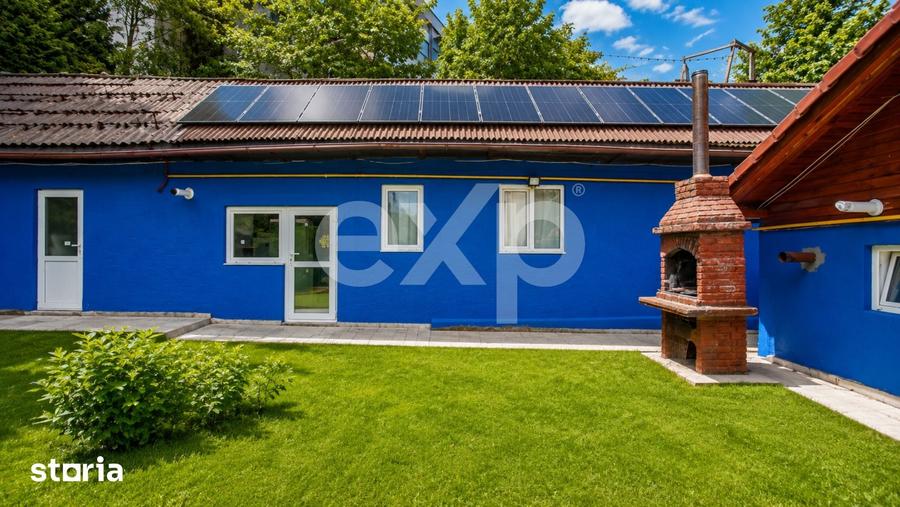 Casă cu 9 camere cu Teren 1766 Mp în Central