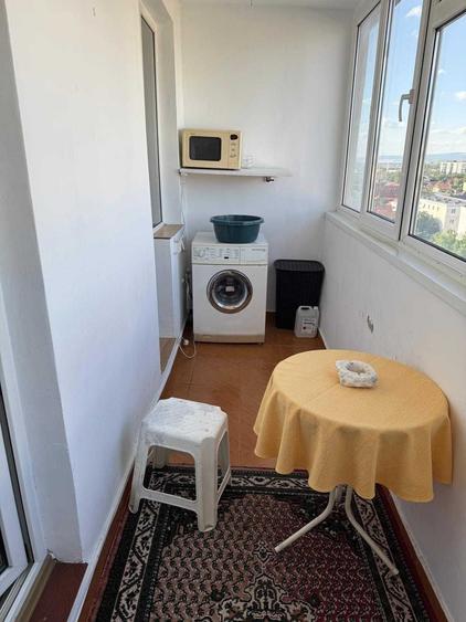 Apartament cu 2 camere semidecomandat în Drumul Carului
