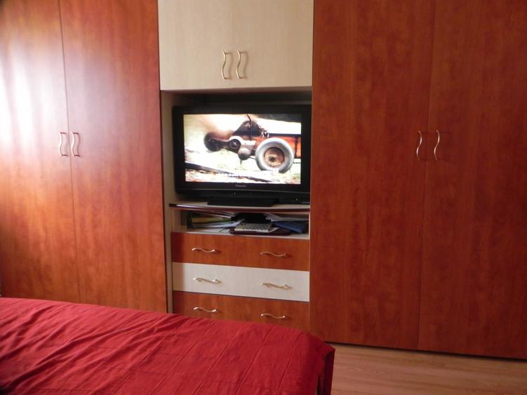 Apartament cu 2 camere decomandat în Centrul Civic
