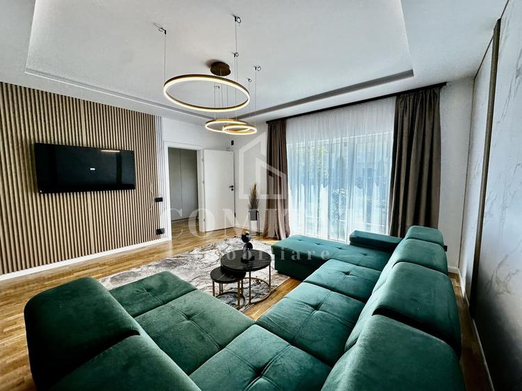 Duplex cu 4 camere cu Canalizare în Florești