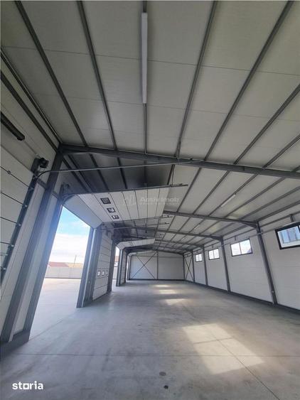Spațiu comercial, de 550 mp, în Poroschia