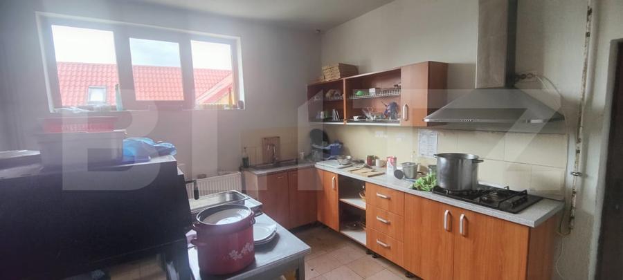 Spațiu comercial, de 300 mp, în Exterior Nord