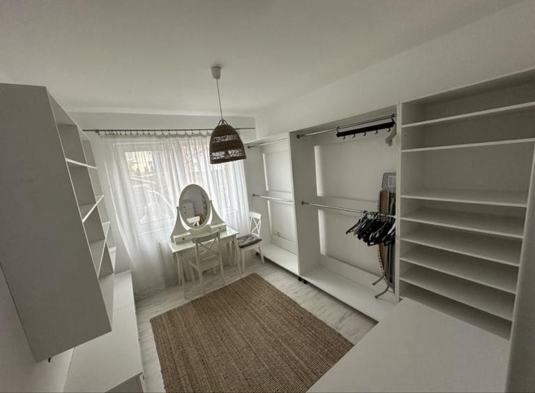 Apartament cu 3 camere în Florești