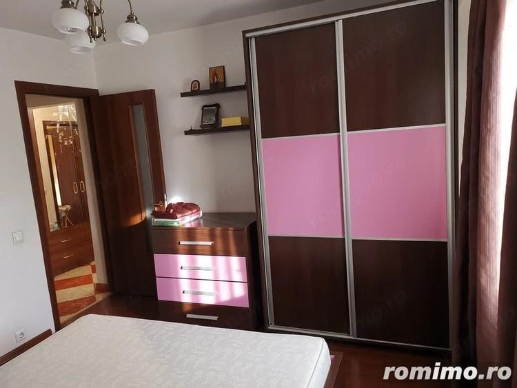 Apartament cu 2 camere decomandat în Panduri