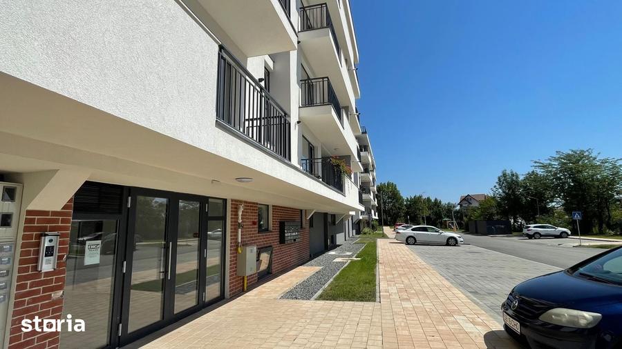 Apartament cu 3 camere decomandat în Turnișor
