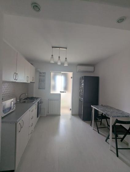 Apartament 2 camere decomandat cu loc de parcare - 8