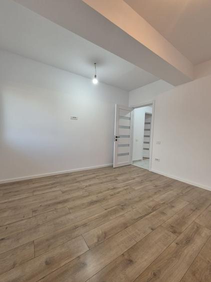 Apartament cu 2 camere decomandat în 1 Decembrie 1918