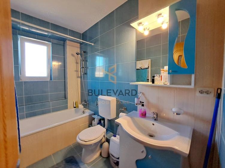 Apartament cu 3 camere semidecomandat în Apahida