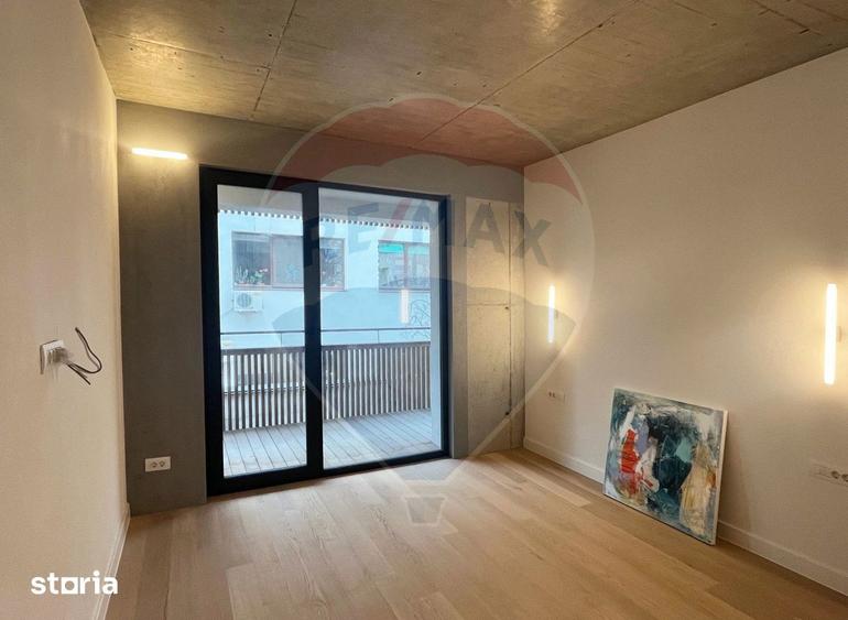 Apartament cu 4 camere în Dorobanți