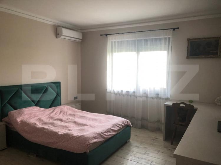 Casă cu 4 camere cu Teren 715 Mp în Păulești