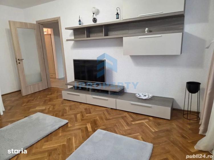Apartament cu 3 camere în Drumul Taberei