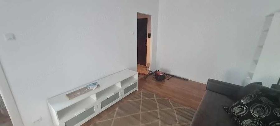Garsonieră semidecomandată în Dristor