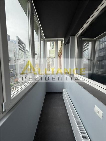 Apartament cu 2 camere decomandat în Eroii Revoluției