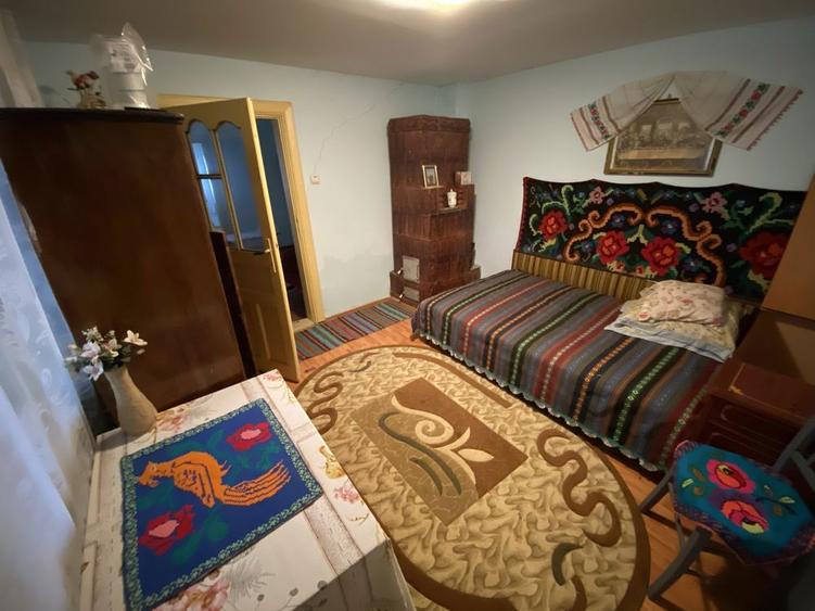 Casă cu 4 camere în Călugăreni