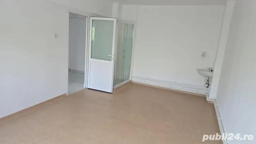 Spațiu comercial, de 222 mp, în Obor