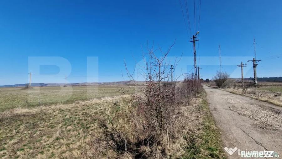 Teren de 29000 mp, în Jucu