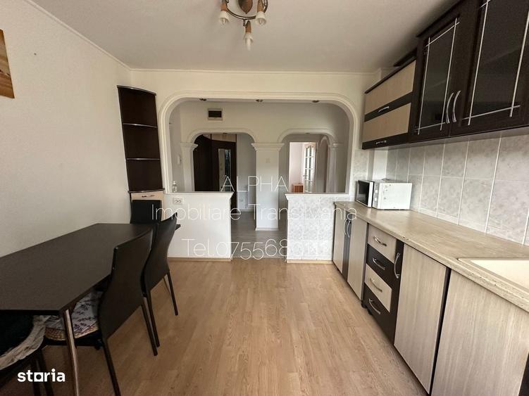Apartament cu 3 camere decomandat în Porolissum
