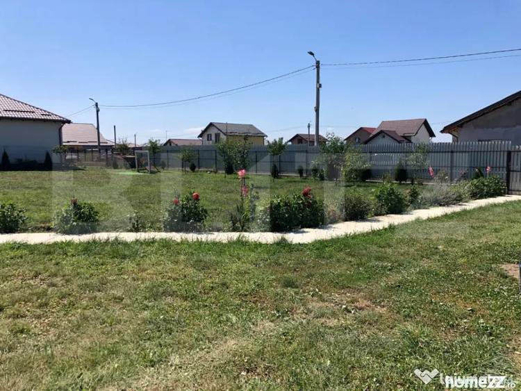 Casă cu 1 camere cu Teren 1000 Mp în Central