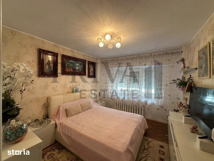 Apartament cu 4 camere decomandat în Telegrafului