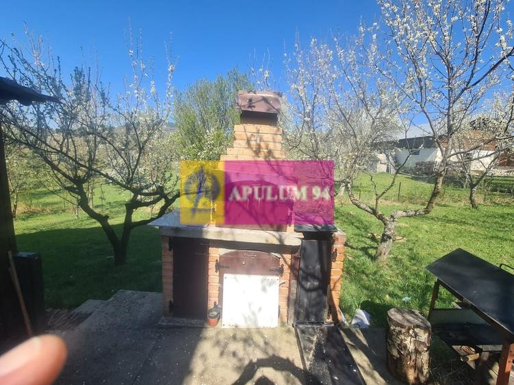 Casă individuală cu 5 camere cu Canalizare în Ghioșești