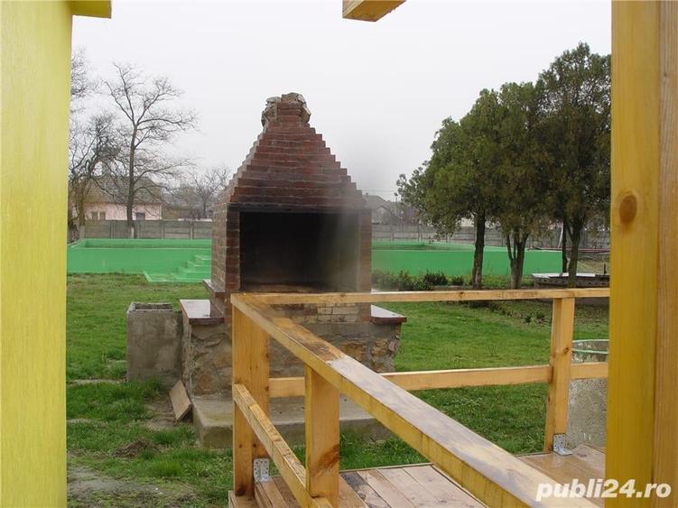 Spațiu comercial, de 2,000 mp, în Teremia Mare