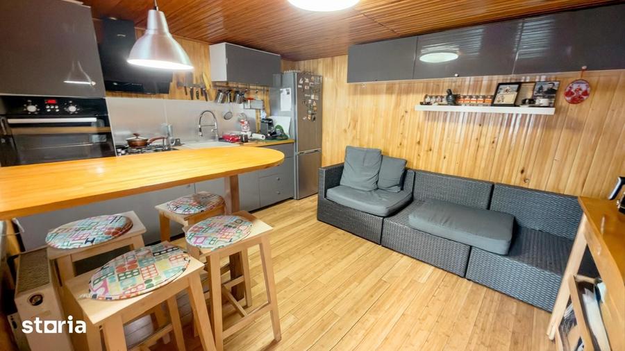 Casă cu 4 camere cu Teren 115 Mp în Central