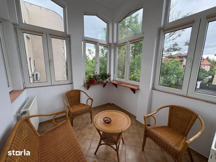 Apartament cu 3 camere în Domenii