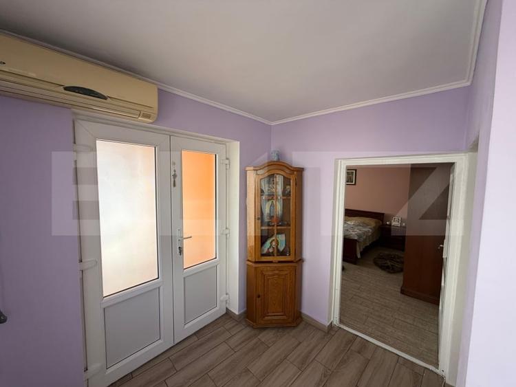 Casă individuală cu 4 camere cu Canalizare în Călugareni