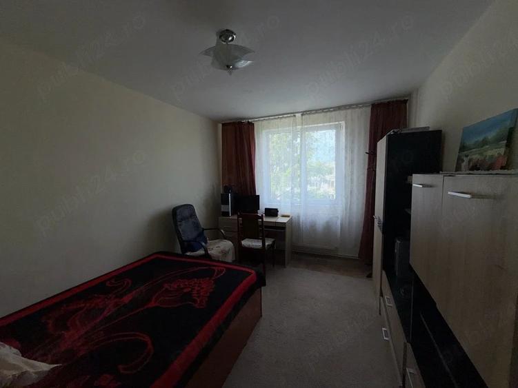 Apartament cu 3 camere decomandat în Ultracentral