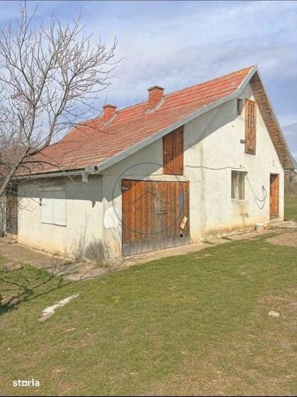 Casă cu 2 camere în Central