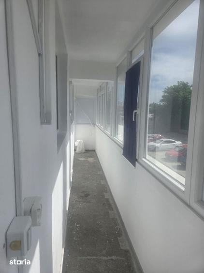 Apartament cu 3 camere decomandat în Ferentari