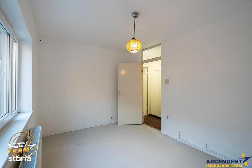 Apartament cu 2 camere decomandat în Central