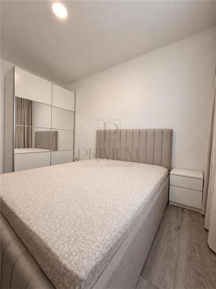 Duplex cu 4 camere cu Canalizare în Plopi