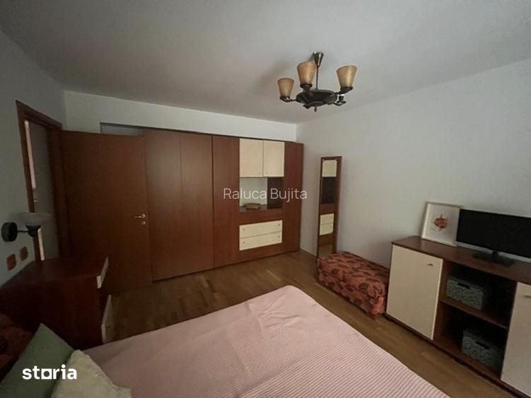 Apartament cu 2 camere semidecomandat în Tineretului