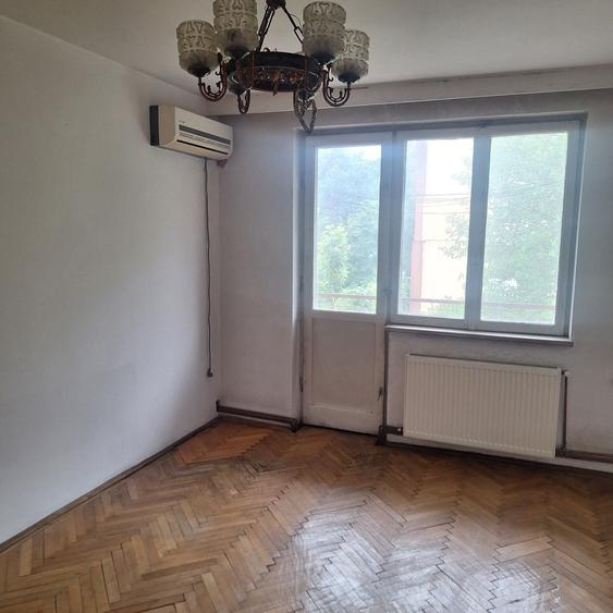 Vand Apartament 3 camere semidecomandat Calea -Bucuresti - 4