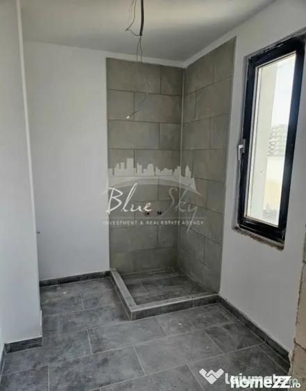 Apartament cu 3 camere decomandat în Mamaia