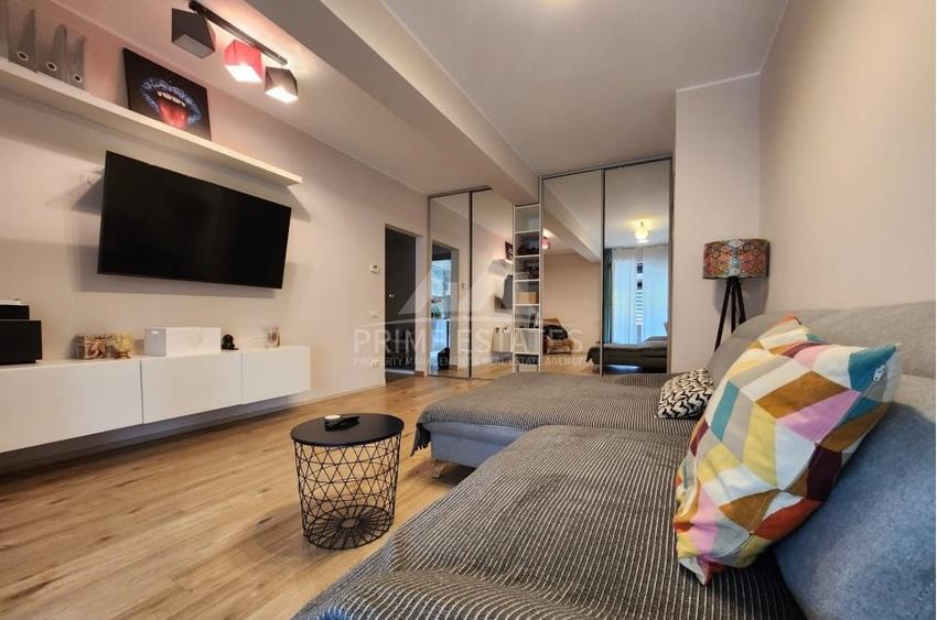 Apartament cu 2 camere decomandat, mobilat în Băneasa