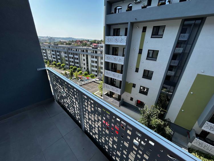 Inchiriez apartament, 2 camere, zona Pacurari, Contemporan Homes, 500E - 7
