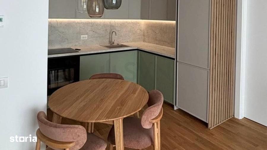 Apartament cu 3 camere în Băneasa