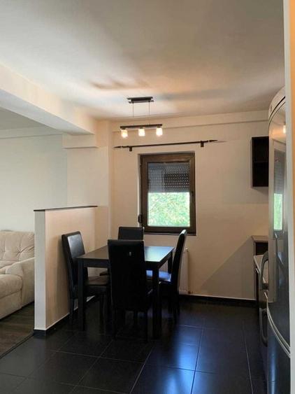Apartament cu 2 camere semidecomandat în Vitan Mall