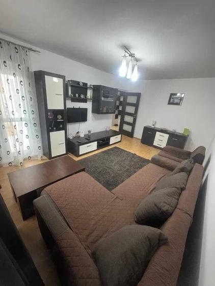 Apartament cu 2 camere decomandat în Colentina