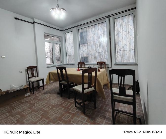 Duplex cu 8 camere cu Teren 500 Mp în Copou