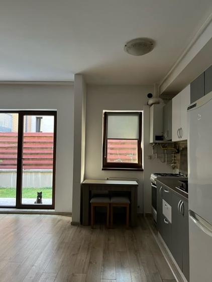 Apartament cu 2 camere semidecomandat, mobilat în Gheorgheni